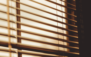 Read more about the article Beat the Heat Naturally: How Bamboo Chick Blinds Help Cool Your Home